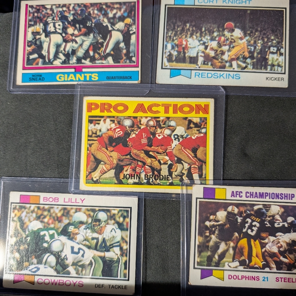 Vintage Football Trading Cards. Lot Of 5. Giants, Redskins, Cowboys.